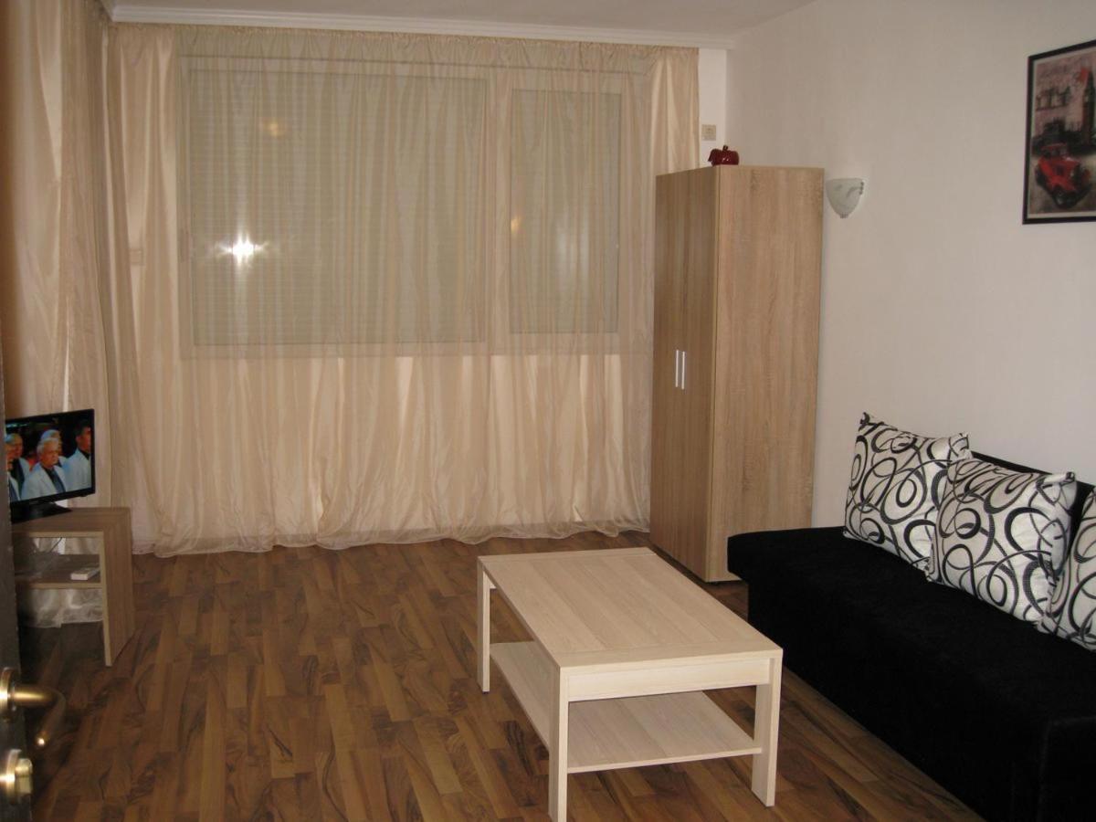 Hotel Incognito Pomorie Luaran gambar